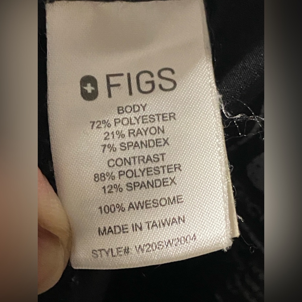 T28a- Figs Black Technical Collection Pull-On Scr… - image 6